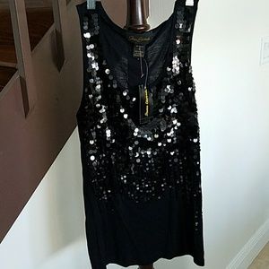 Steven Edward's tank top